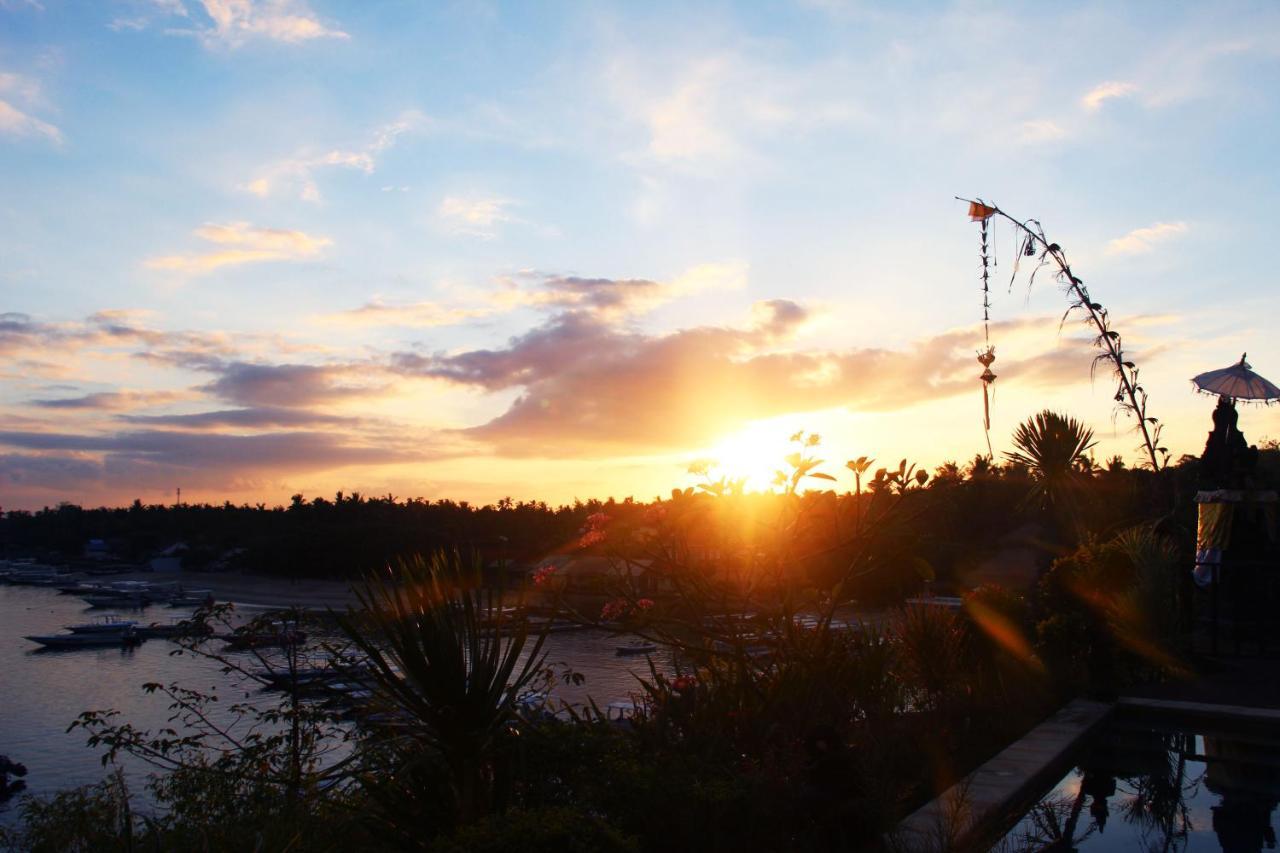 Agung View 3*